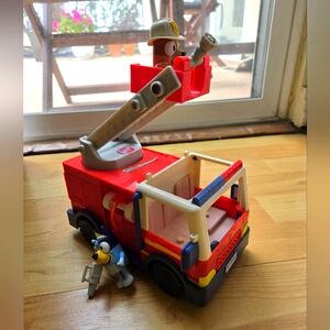 Bluey And Bingo fire Truck Toy Set